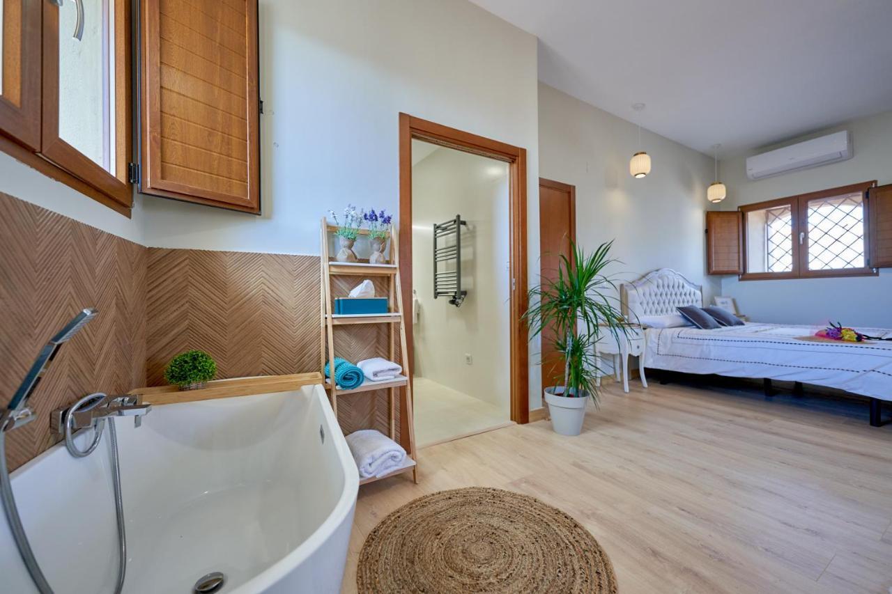 Duplex Casa De Las Argollas Grand Suite Parking Gratis Plasencia Exterior photo